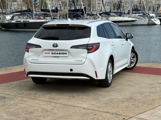 Toyota Corolla Hibrido 125 H Sport Tourer del 2021