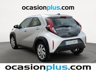 Toyota Aygo X Cross 1.0 VVT-I Play 53 kW (72 CV)