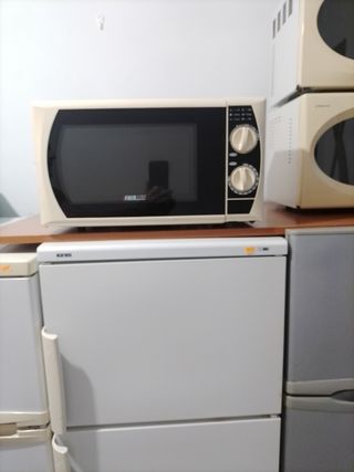 Microondas Fairline
