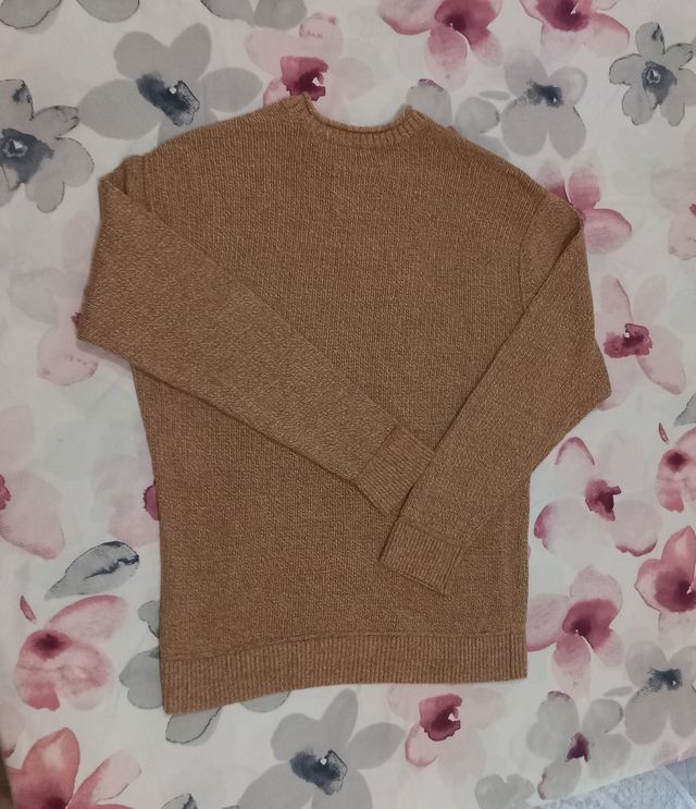 Jersey Hollister Marrón Talla L