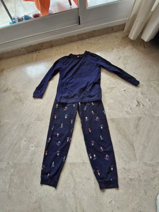 Varios chandal y camisetas Talla 9-11 a