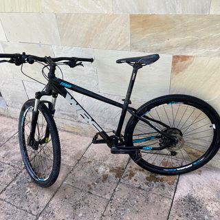 Bicicleta de Montaña Negra