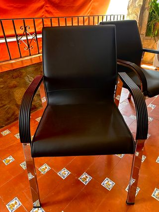 Sillas de Oficina de Cuero Negro