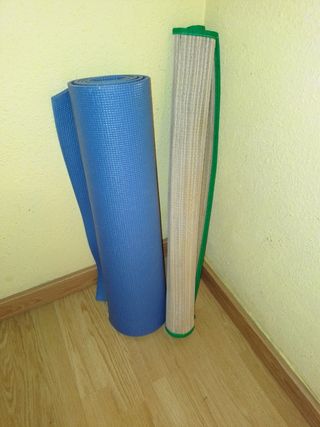 Esterilla yoga y playa