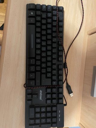 Teclado Gaming Andowl Negro luces led