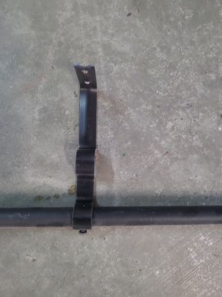 Barras de cortina negras con soportes