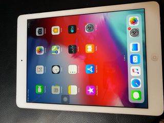 Apple iPad Air Plata/Blanco