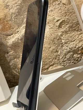 iPhone SE 2022 (3a generazione), 64 GB, nero