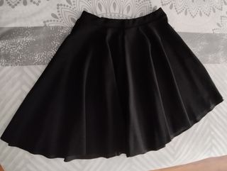 Falda negra