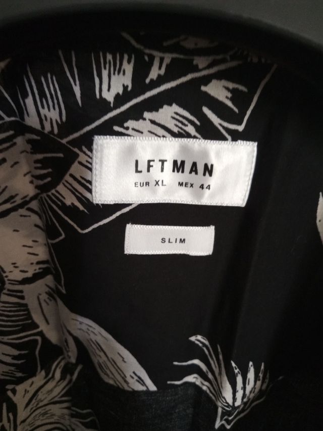 Camisa Estampada Left Man Negra