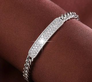 Pulsera plateada con circonitas