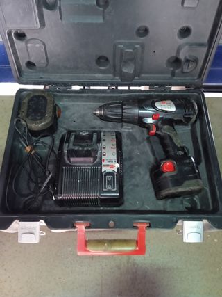 Taladro Inalámbrico y Cargador