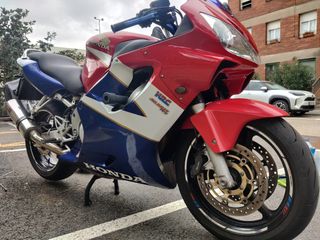 Honda CBR600F