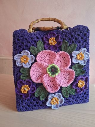 Borsa handmade con fiori