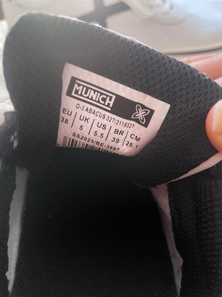 Zapatos Munich Blancos y Negros