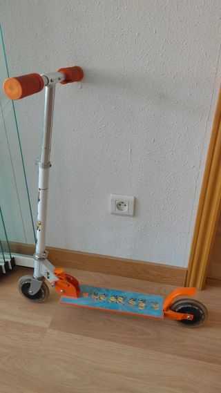 Patinete infantil Minions