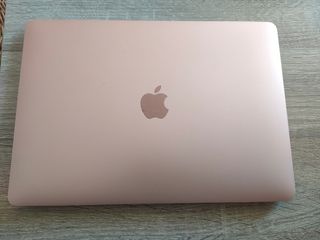 MACBOOK AIR 2020 ORO ROSA  BATERÍA NUEVA 