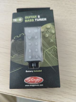 Afinador Guitarra y Bajo Stagg TEKO