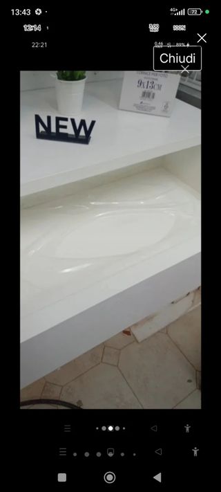 Mensola con cassetto in legno bianco