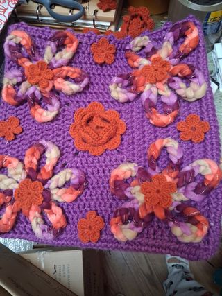 Borsa fatta a mano con fiori