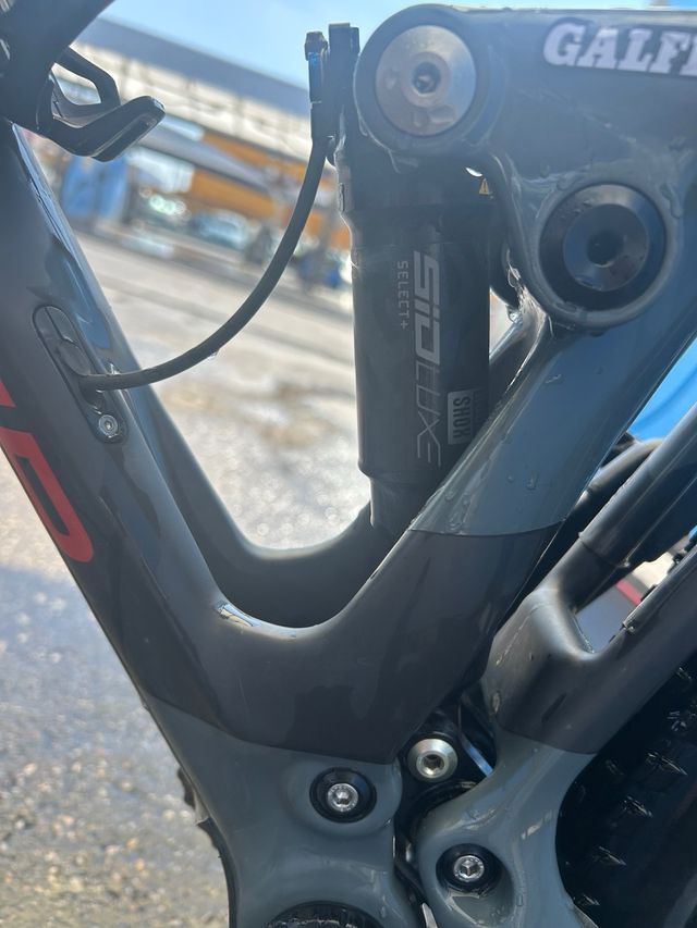 Mondraker F-Podium Carbon DC 2023 Mejorada