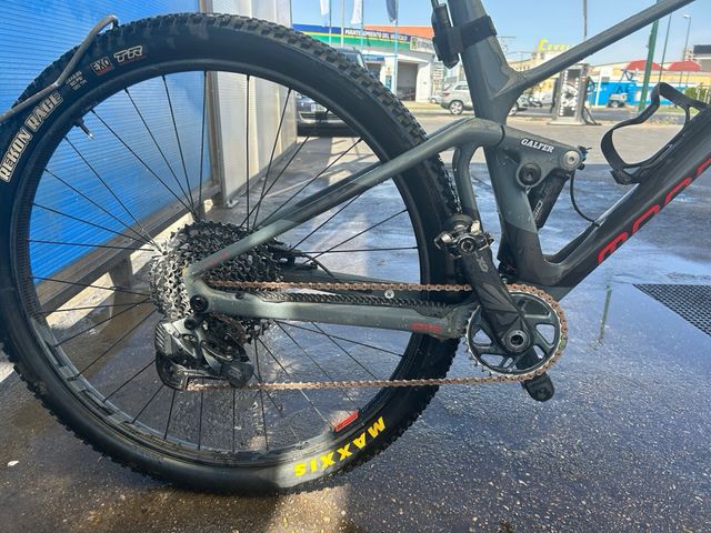 Mondraker F-Podium Carbon DC 2023 Mejorada