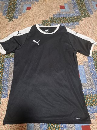 Camiseta deportiva Puma negra