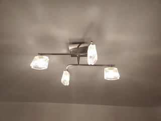 Lámpara de techo moderna