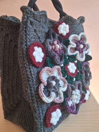 Borsa handmade floreale grigia