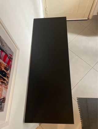 Consola Negra Metálica Maison du Monde.