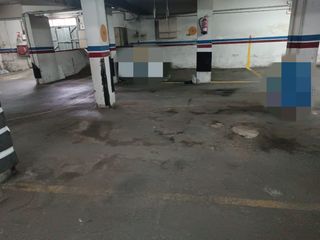 Garaje Parking Coche Grande y Moto