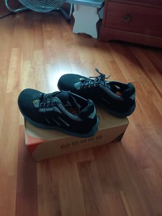 Zapatos BASE Hombre Negros