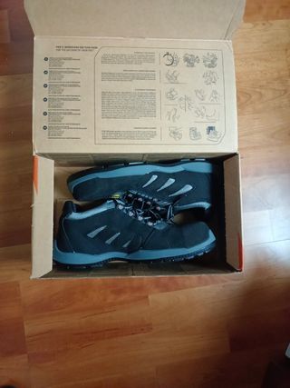 Zapatos BASE Hombre Negros