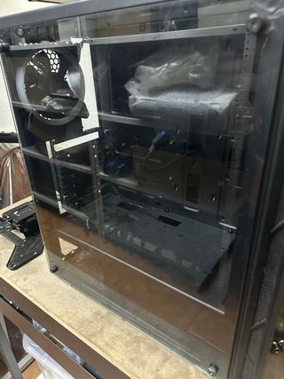 Caja PC GAMING ventiladores y control de luces 