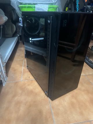 Caja PC GAMING ventiladores y control de luces 