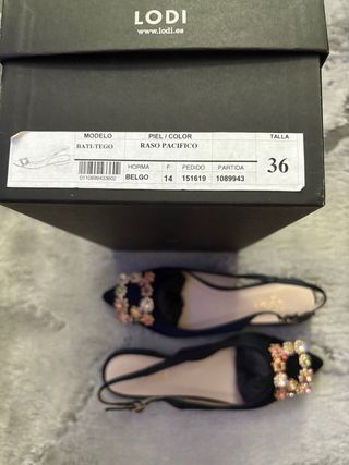 Sandalias Lodi nuevas con Pedrería Multicolor