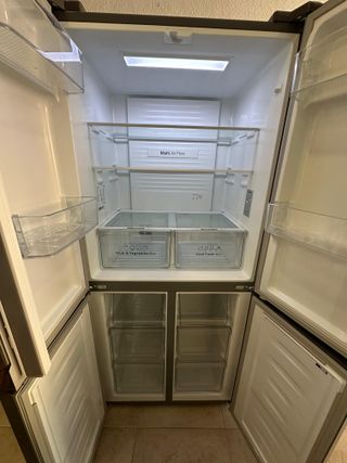 AMERICANO HISENSE SEMINUEVO 4 PUERTAS INVERTER