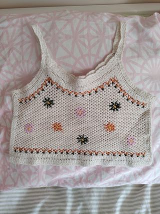 Top Verano Crochet Flores. Zara