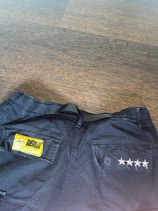 Pantalón Cargo Corteiz Negro
