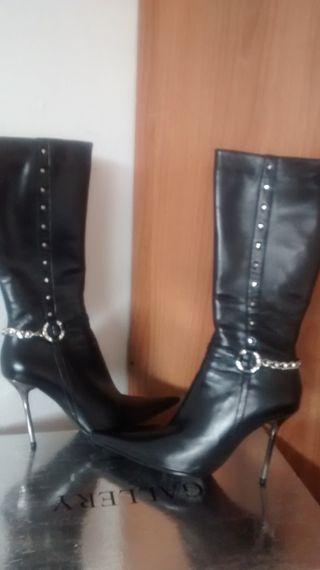 Stivali donna tacco alto neri