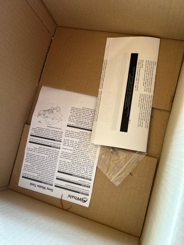 Serbatoio Acqua Grigia Whale