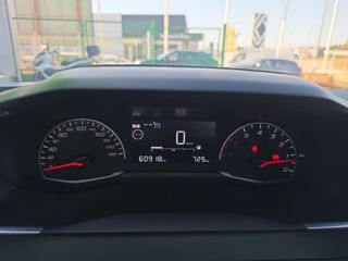 Peugeot 2008 Active BlueHDI 81kW (110CV)