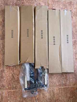 Perchero extraíble para pantalones con guías