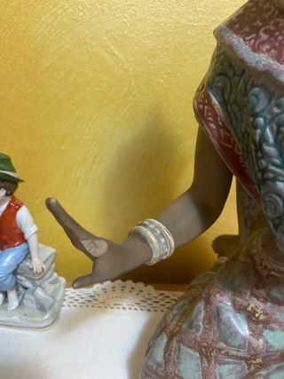 Lladro Danzatrice Thailandese