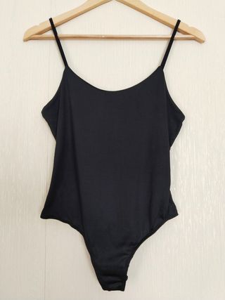 Top mono body con efecto brillo 