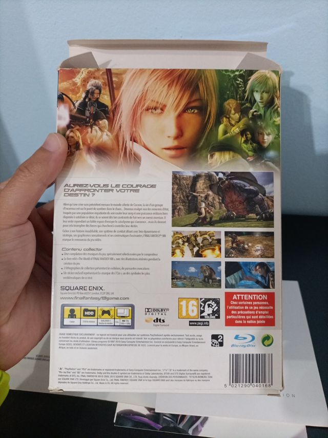 Extras edición coleccionista Final Fantasy XIII
