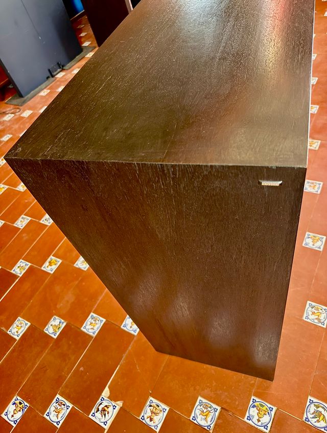 Mesa consola moderna madera oscura marca moveme