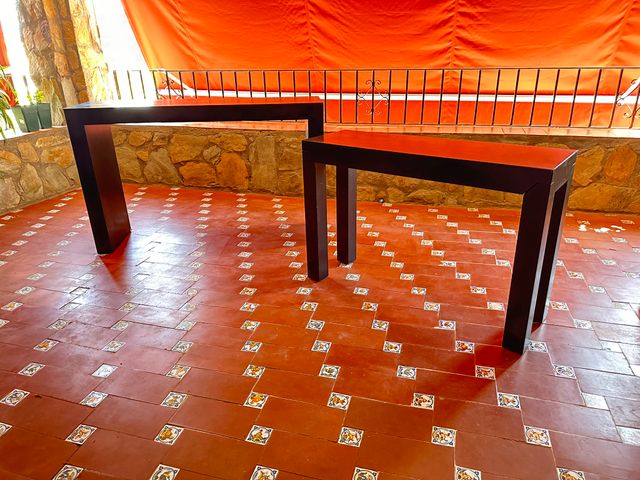 Mesa consola moderna madera oscura marca moveme