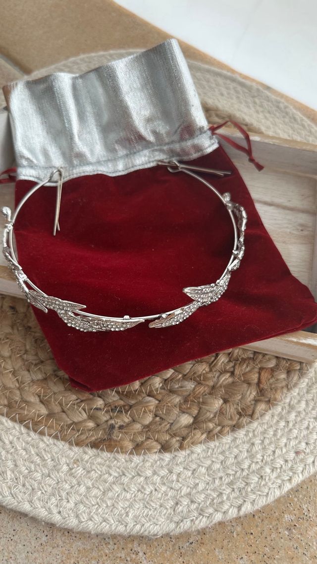 Tiara Novia Hojas Brillantes Plata