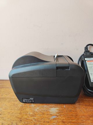 Impresora de etiquetas Posiflex con cargador